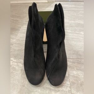 Loints of Holland Black Booties 40
